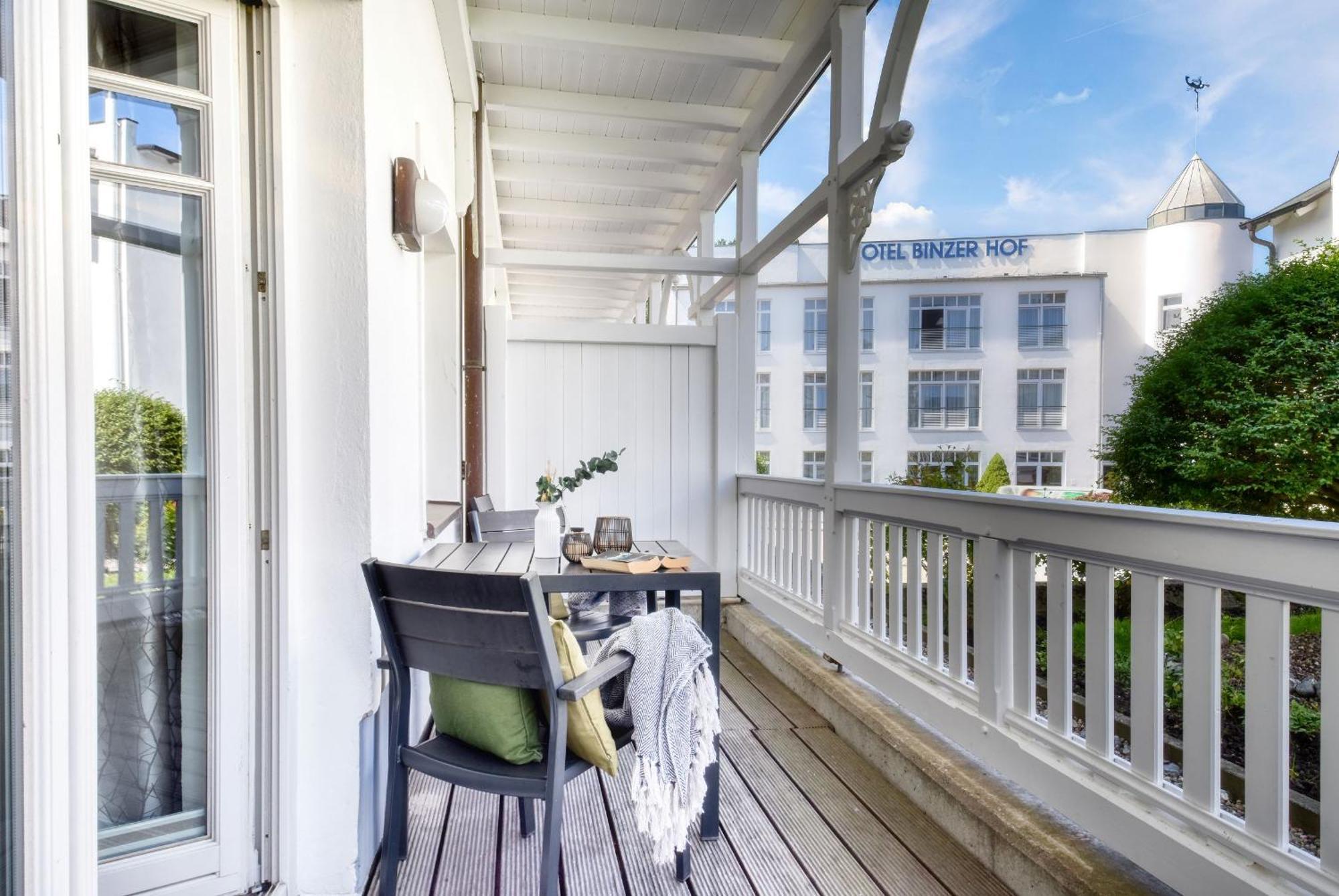 Ferienwohnung "Sonnendeck" In Der Villa Seeadler Binz Exterior foto